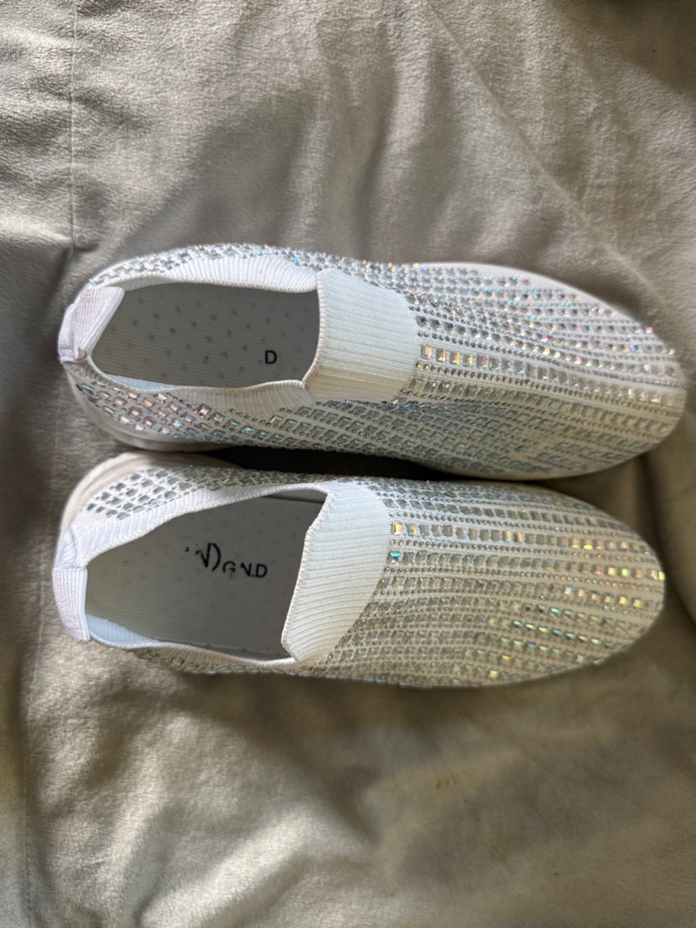 Sparkling White Slip-On Women's Sneakers with Crystal Accents